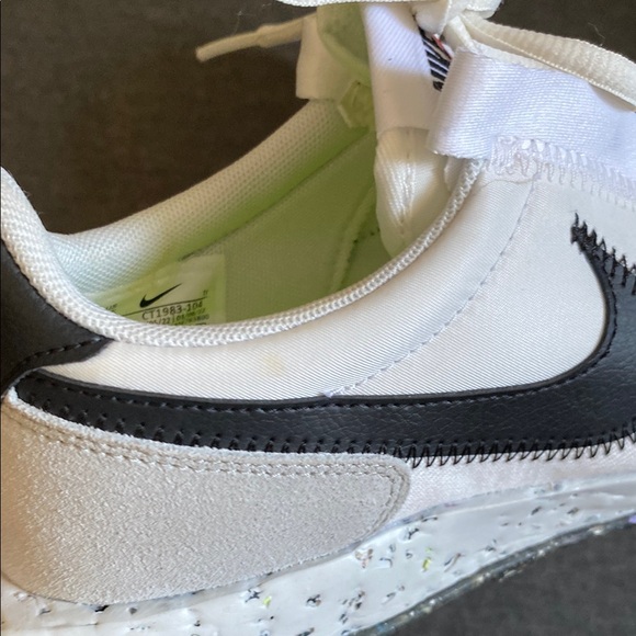 Nike Women's waffle racer crater White and Black Sneakers size 7.5 - Picture 10 of 12